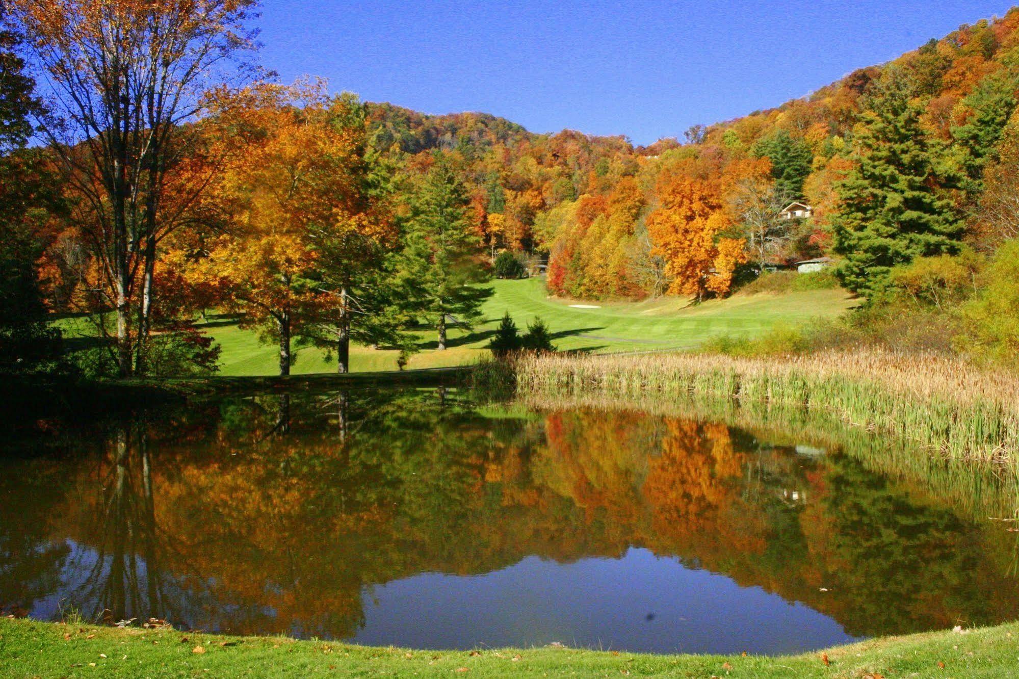 Peppertree Maggie Valley Aparthotel Exterior foto